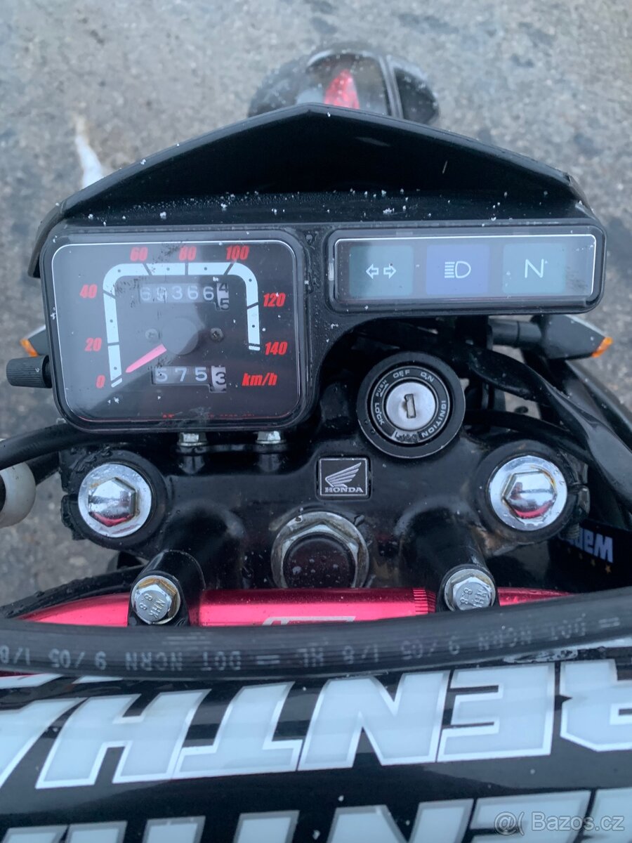 2006 Honda XR125L - 7