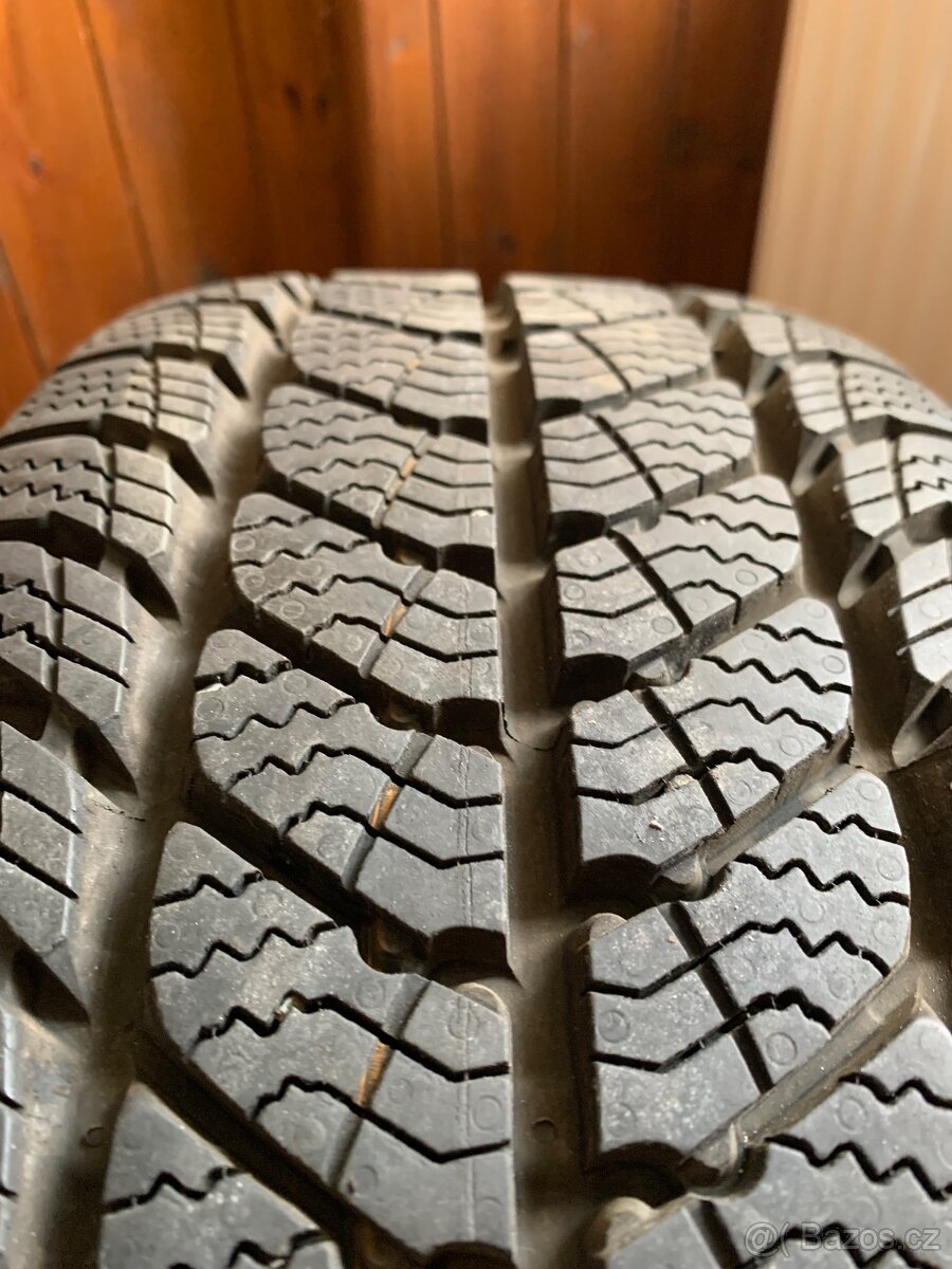 Originál alu na Multivan T6 včetně zimních pneu - 7