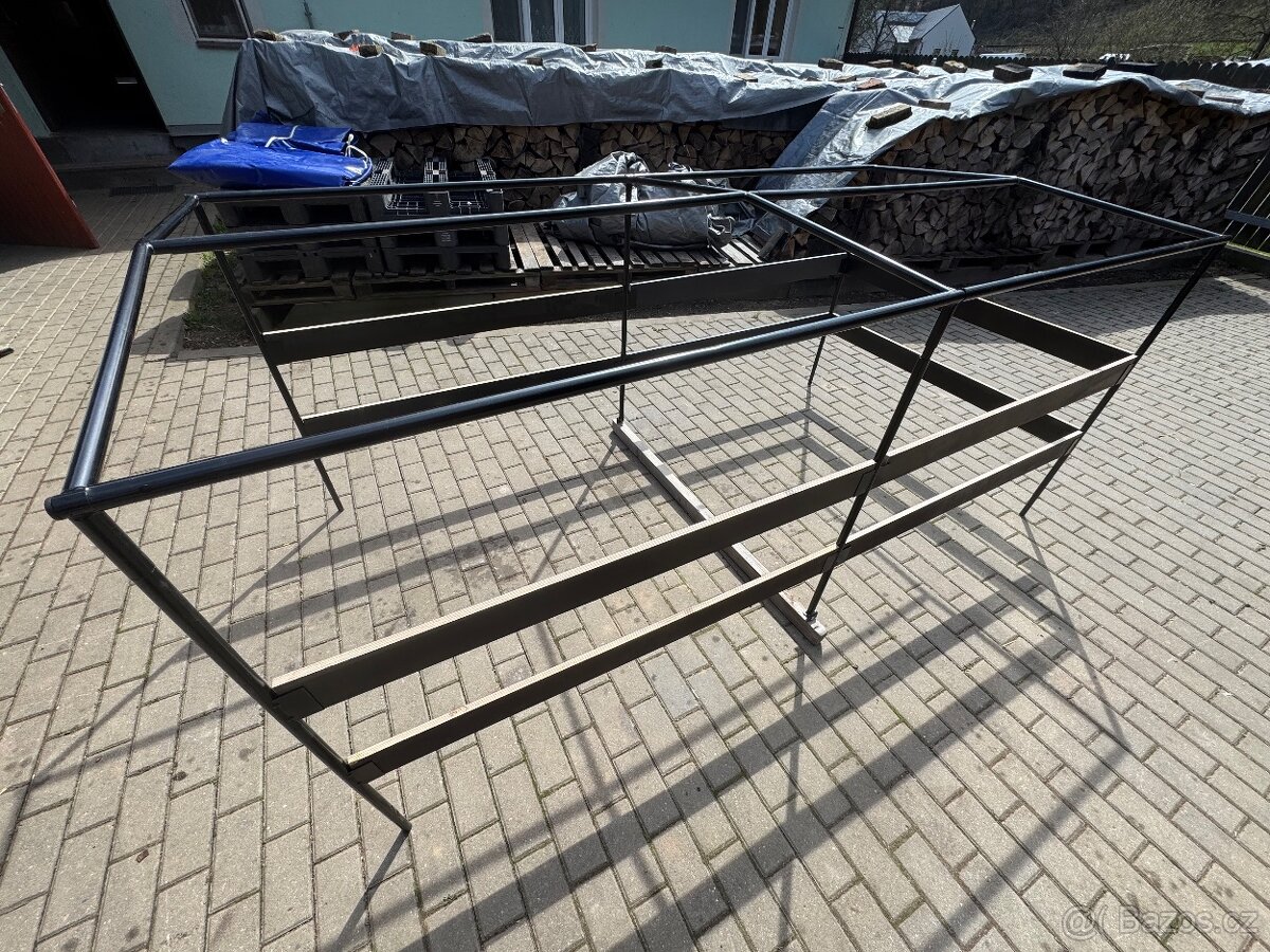 Plachta s konstrukcí - 7