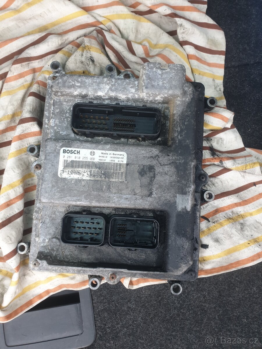 Man TGA,TGX dily levně,tahač D20 .kabina,napravy.kompresor - 7