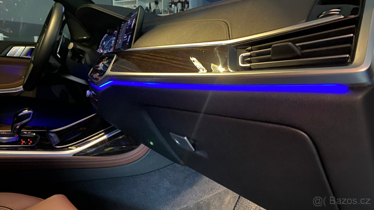 BMW X7 xDrive 30d M-SPORT - 7