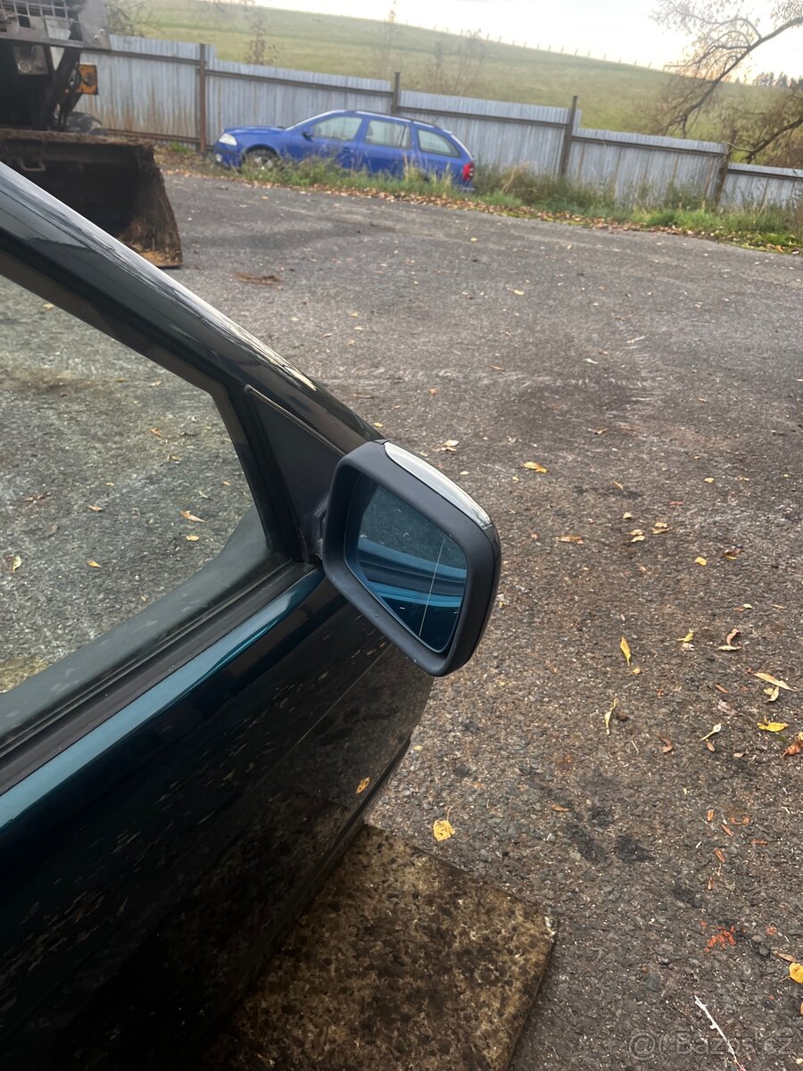 Karoserie BMW e36 sedan - 7