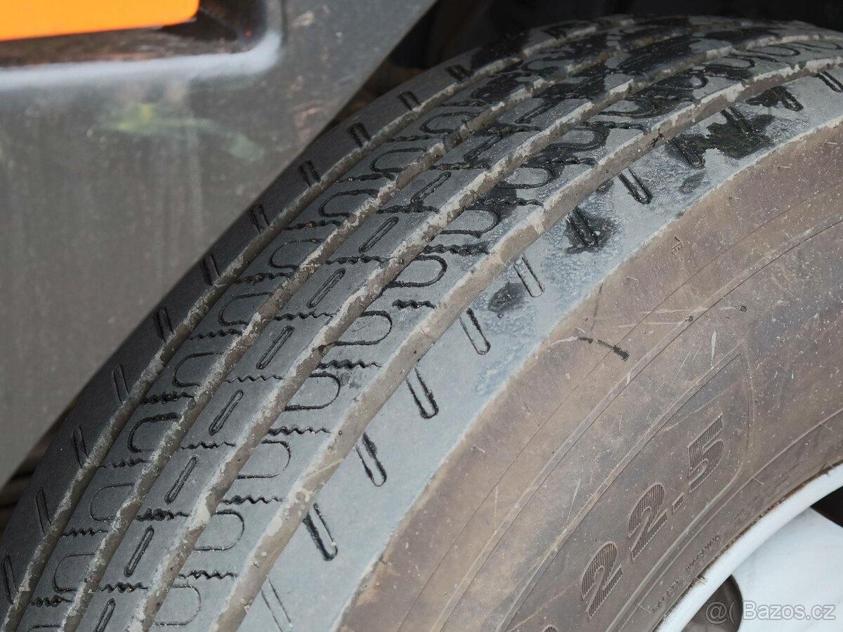 Mercedes-Benz ATEGO 1828 L, FAKÁLNÍ VŮZ, 8 CBM, DVĚ KOMORY ( - 7