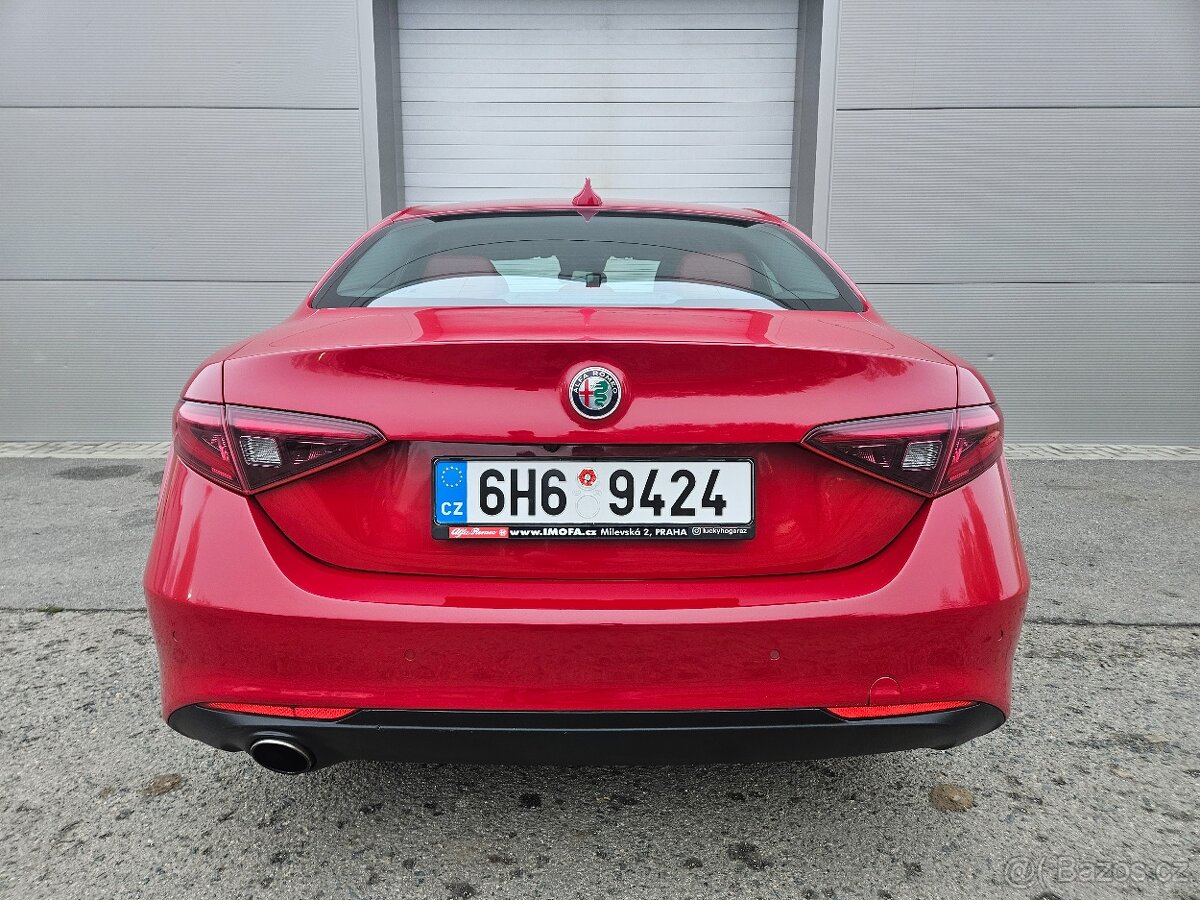 Giulia 2.0 TB 147 kW - 7