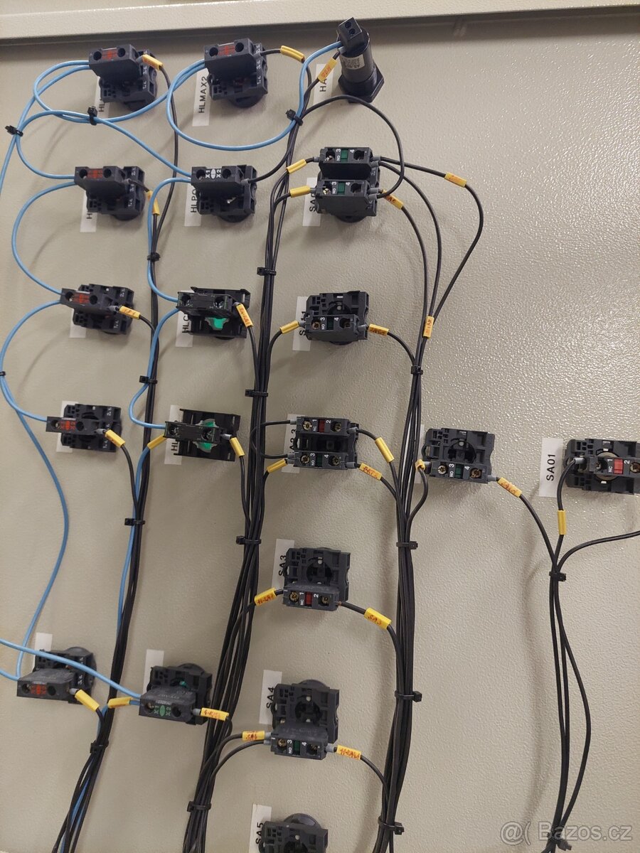 Prodám elektro rozvaděč 100 A - 7