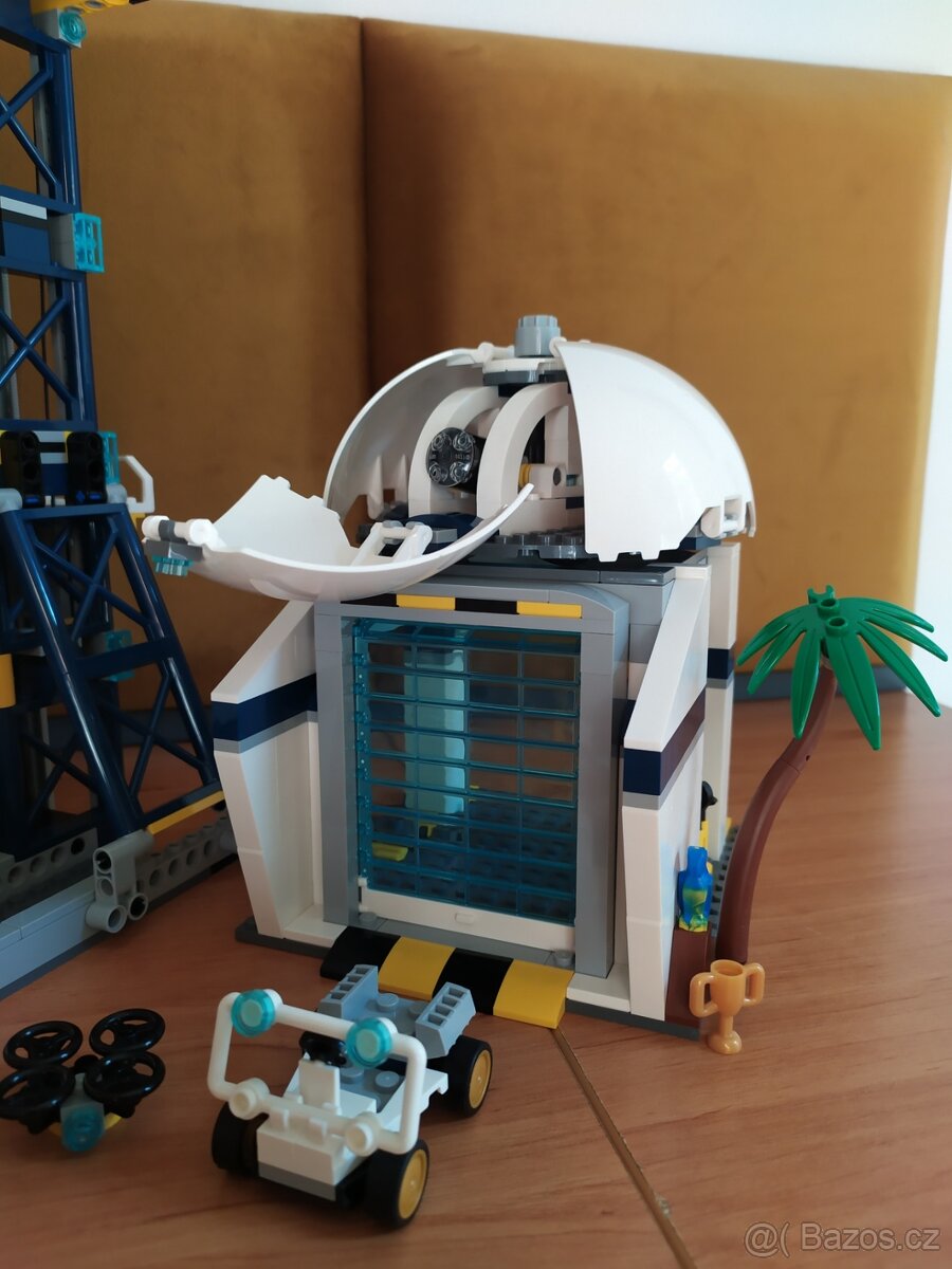 LEGO 60351 - Kosmodrom - 7