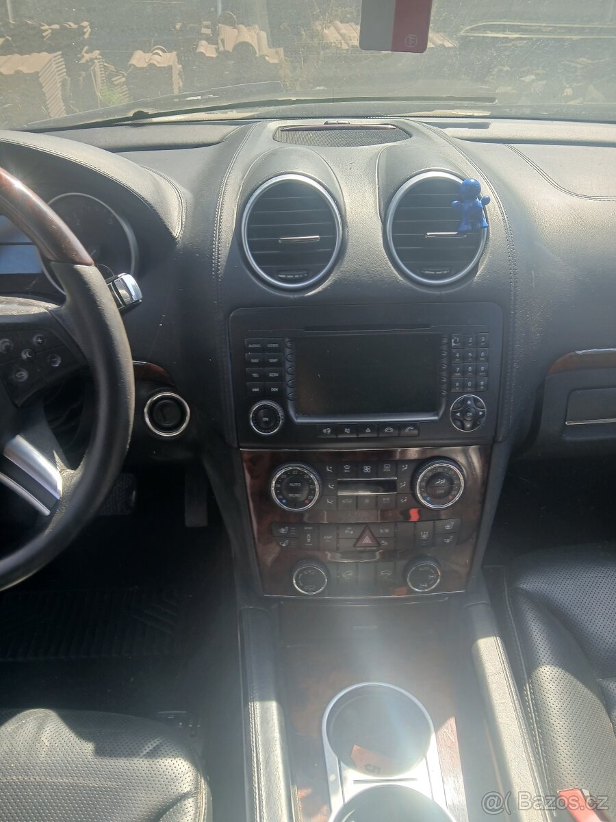 Mercedes-Benz Gls - 7