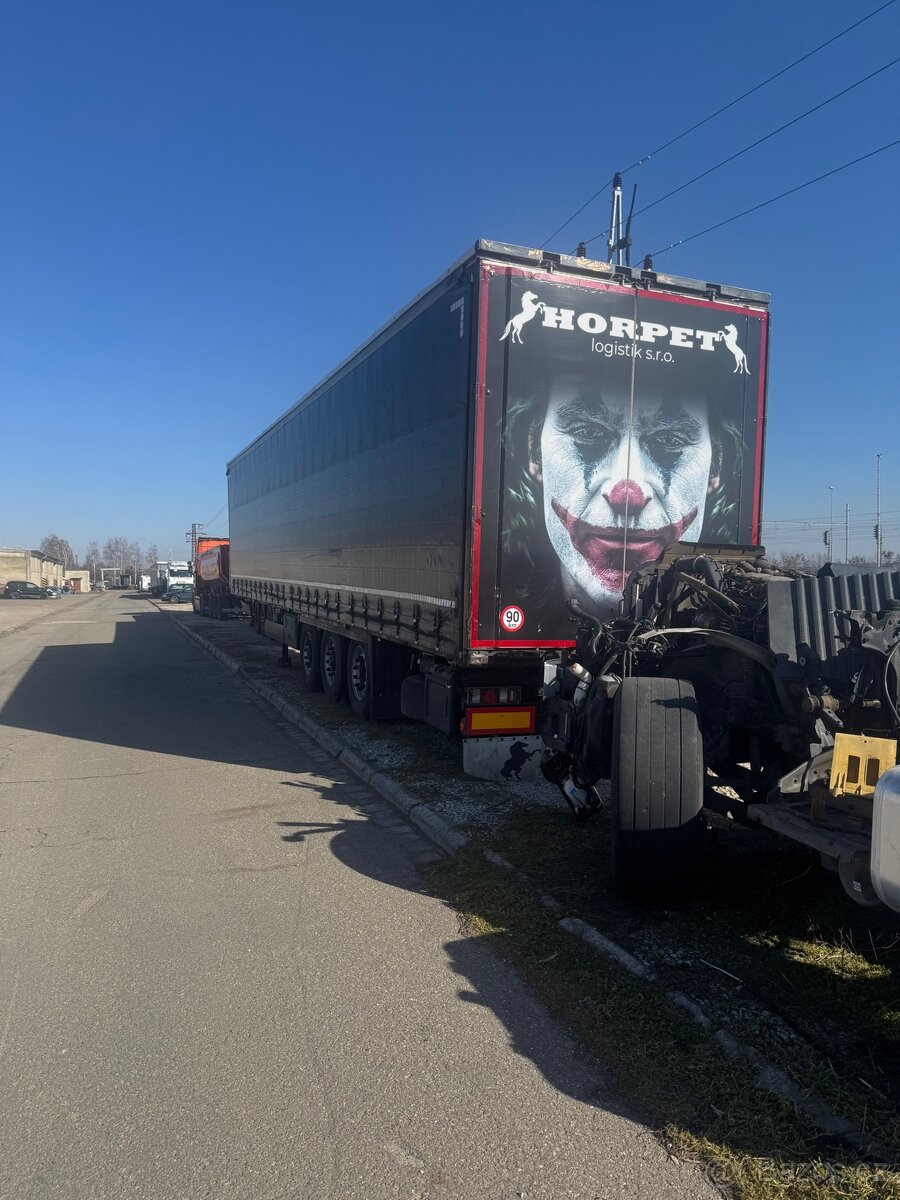 Prodám plachtový návěs KRONE - 7