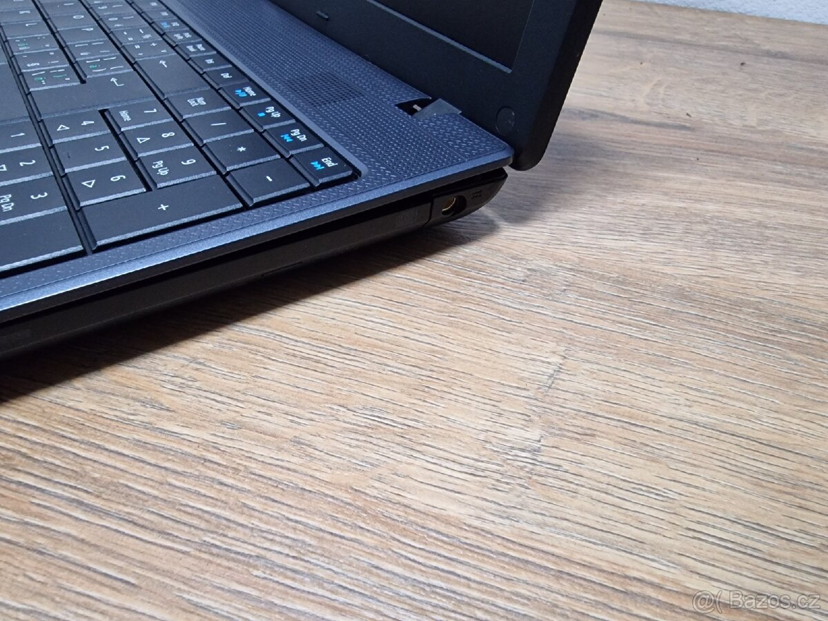 Notebook Acer TravelMate 5744 - 7