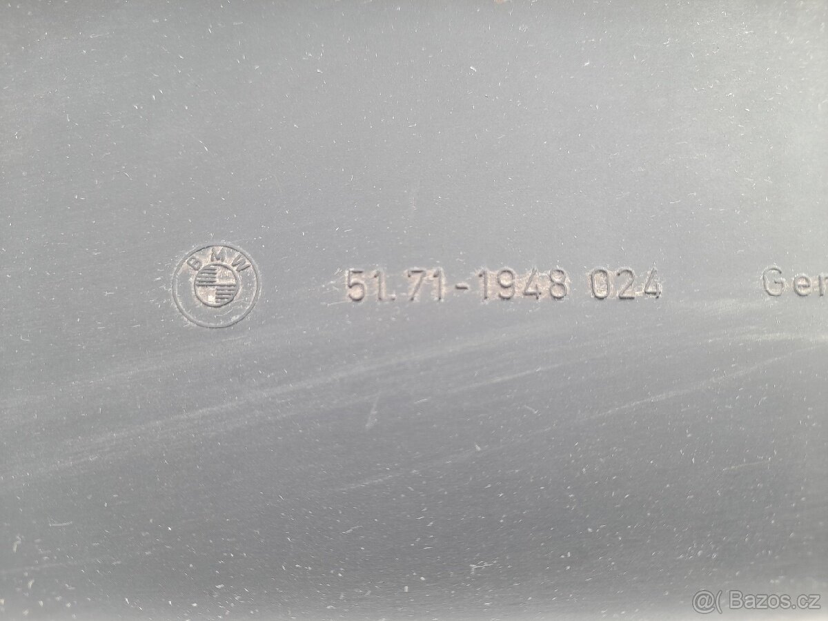 Plastové prahy BMW e32 - 7