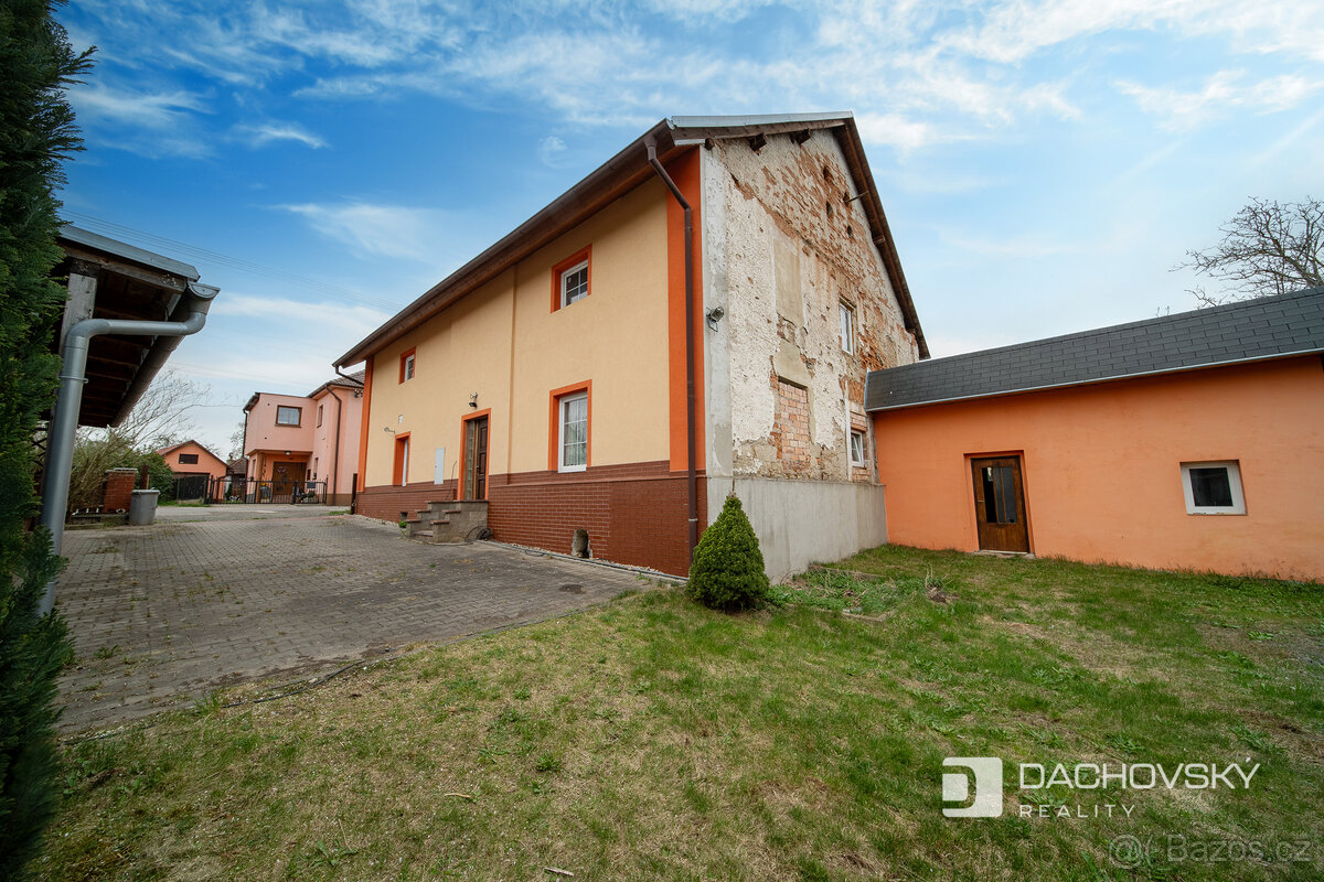 Prodej rodinného domu 250 m², pozemek 1424 m², Lukavice - 7