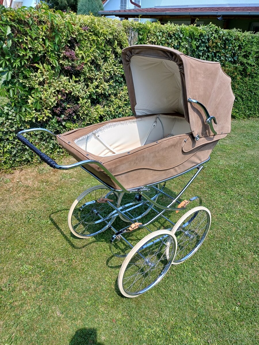 Retro vysoký kočárek - 7
