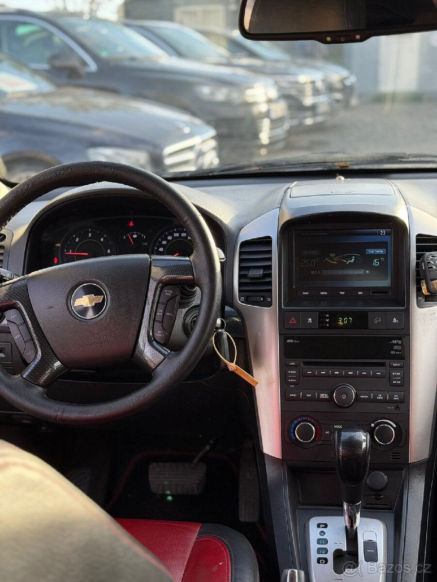 Chevrolet Captiva 2.0D 110 kW automat 7 míst 2010 - 7
