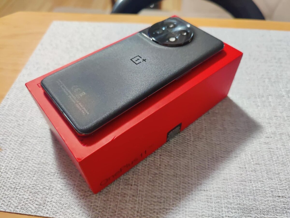 Oneplus 11 5G 16/256 GB - 7