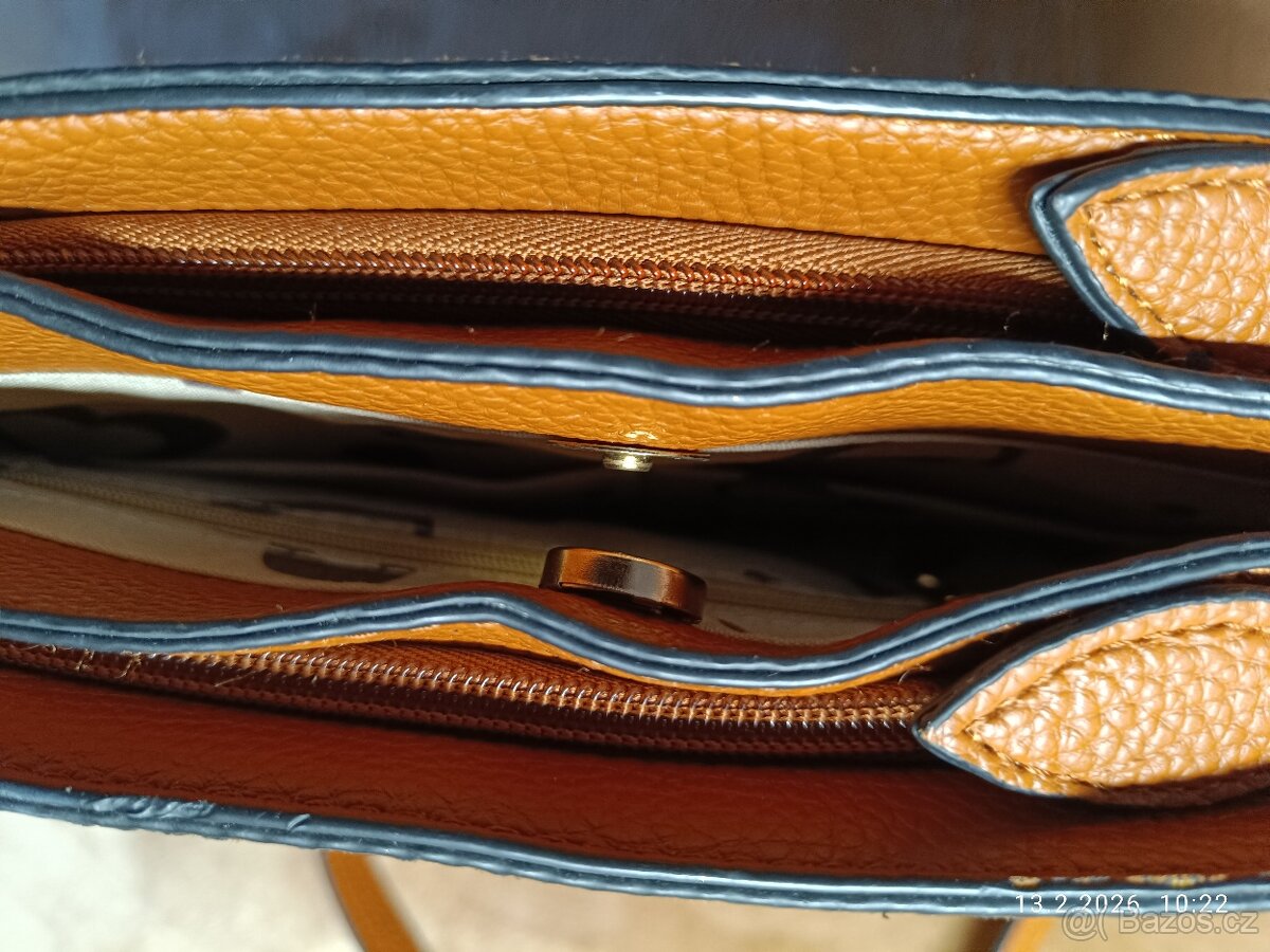 Prodám DÁMSKOU HNĚDOU KABELKU - 7