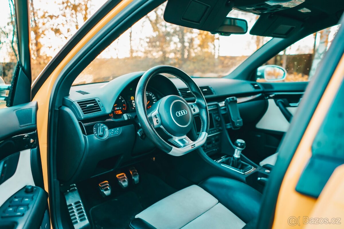 Audi RS4 B7 - 7