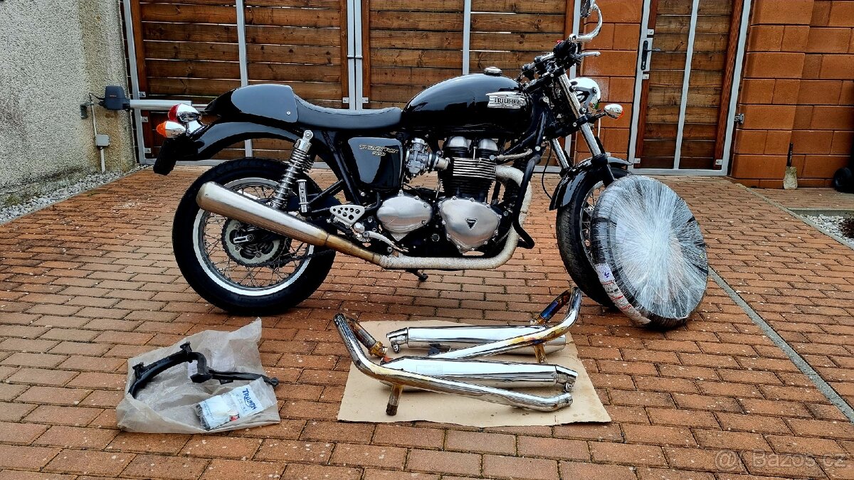Triumph Thruxton - 7