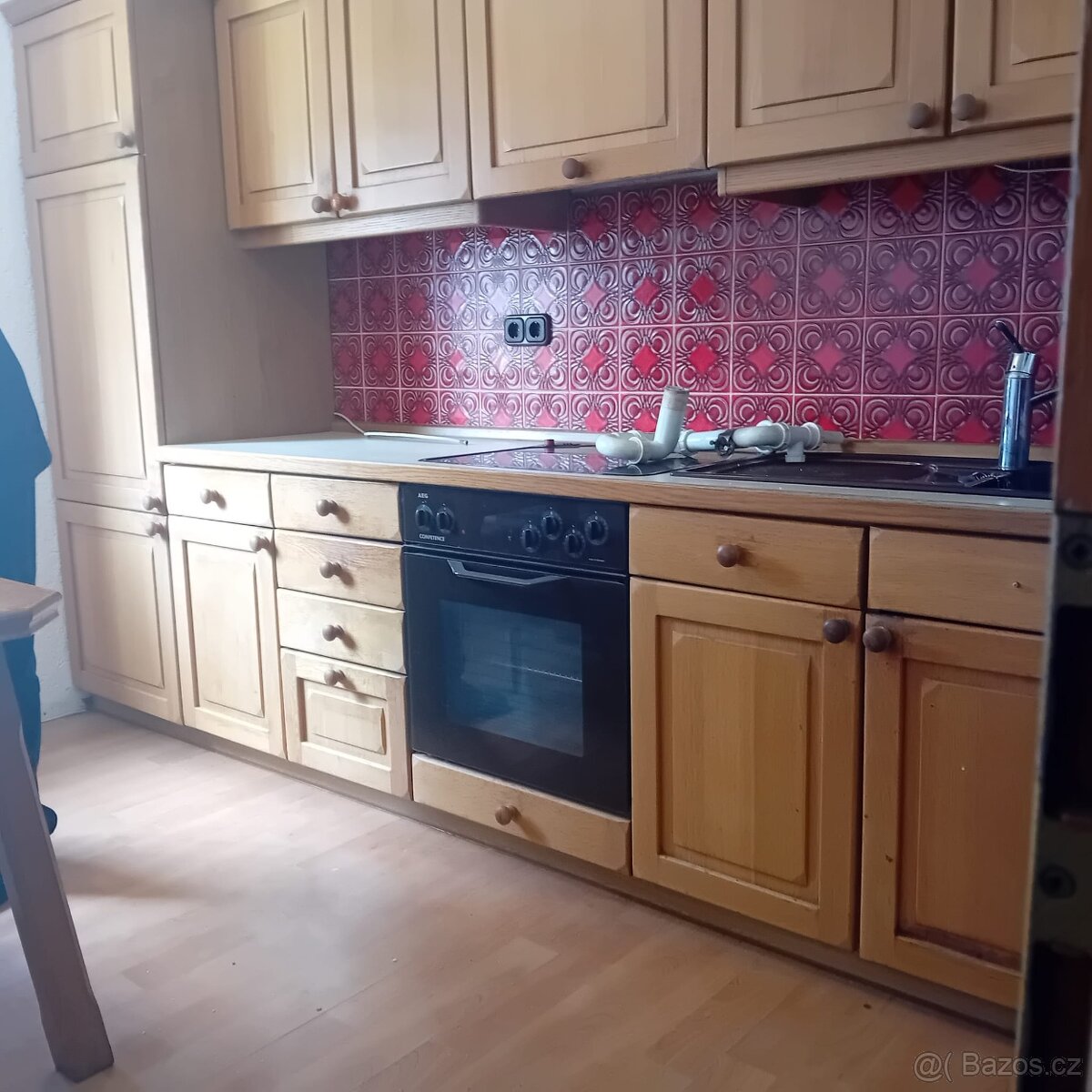 Použitá KUCHYNEPROTEBE - 7