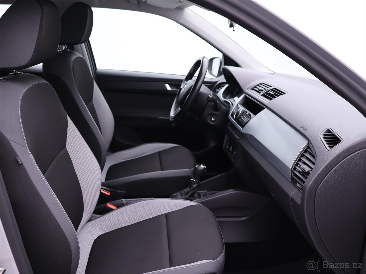 Škoda Fabia 1,4 TDI 66kW Ambition DSG CZ (2015) - 7