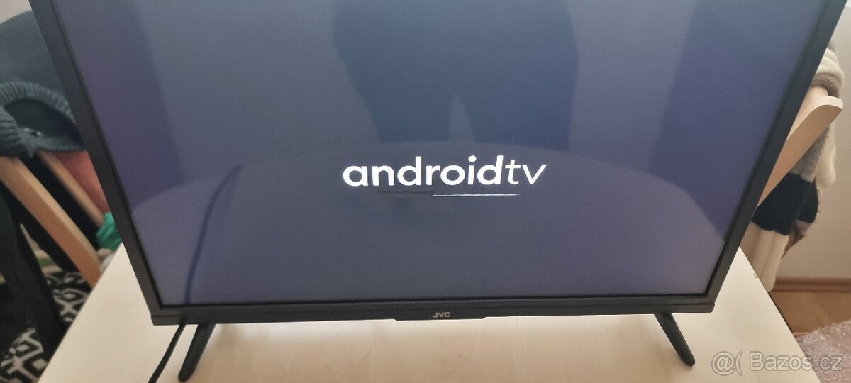 Smart televize JVC LT-24VAH3235 Android 11 + držák - 7