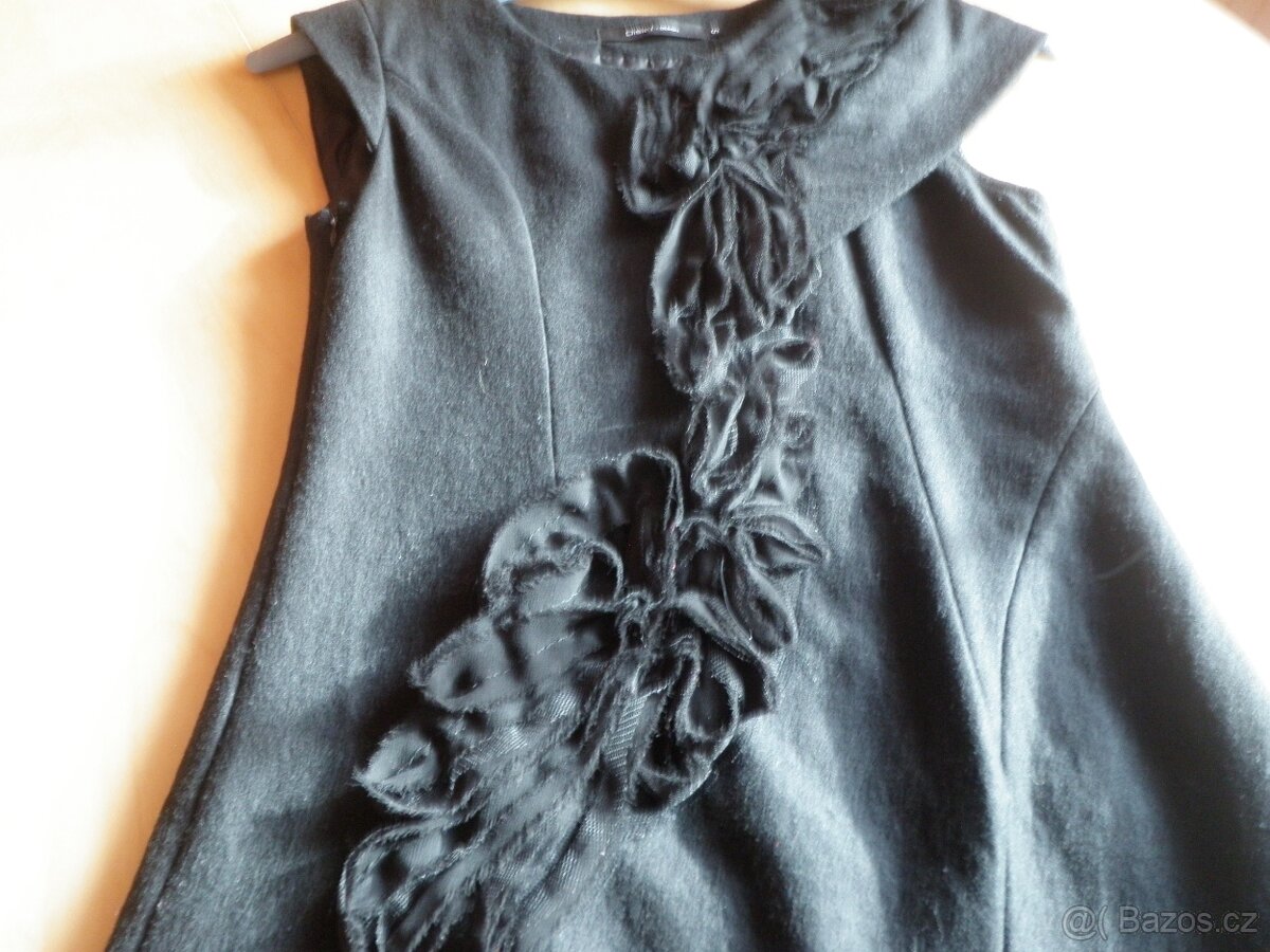 luxusní černé kvalitní značkové šaty - vel. S - 7