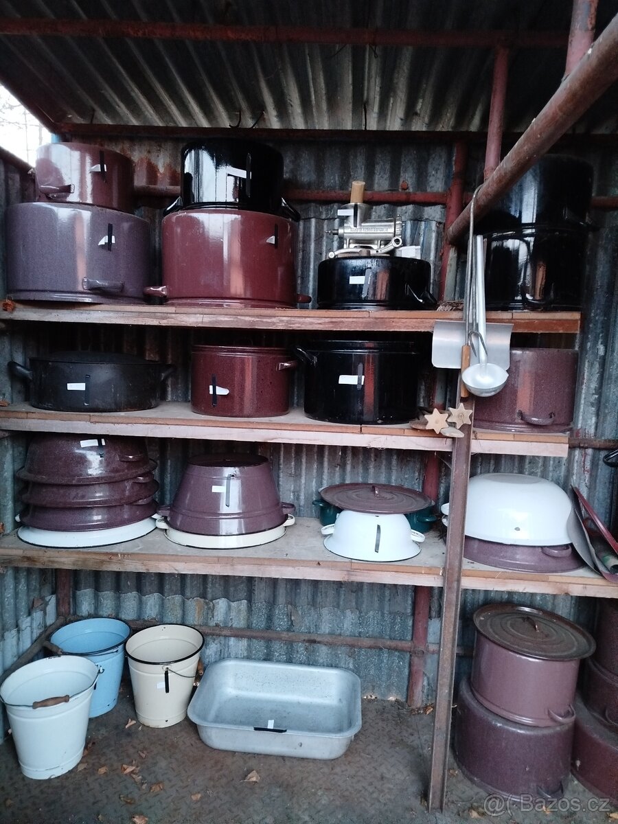 Hrnce,kýble,zadělavací mísy, škopky - 7