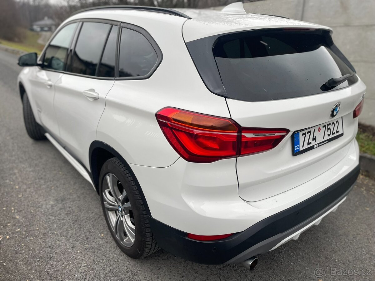 BMW X1 AUTOMAT xDrive CELA SERVISKA KAMERA TEMPOMAT -DPH - 7