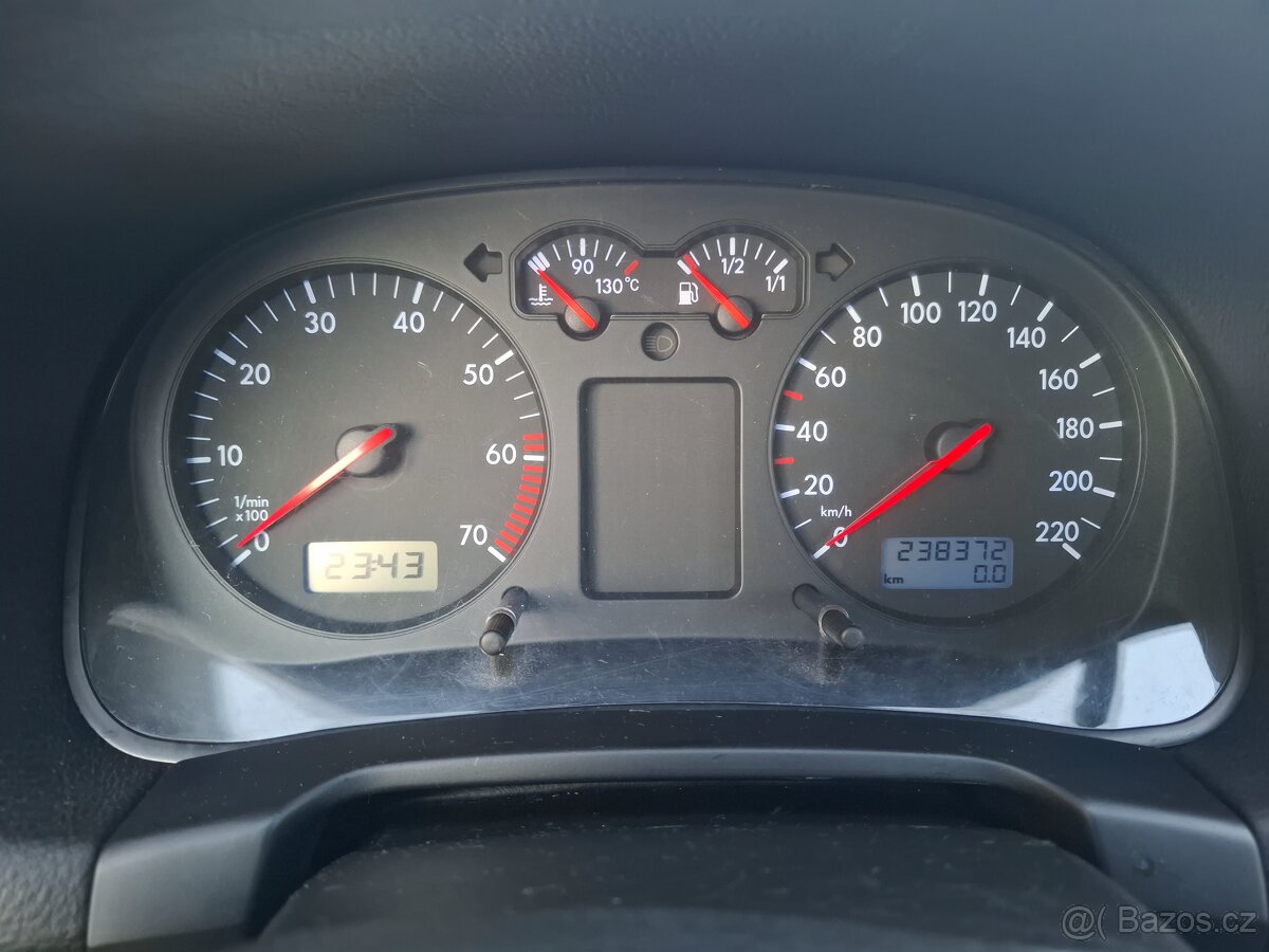 Golf IV - 7