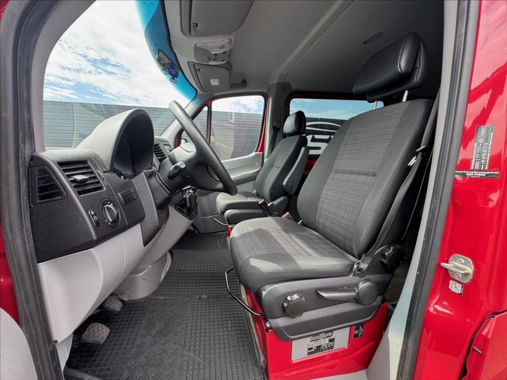 Mercedes-Benz Sprinter 2,1 BUS 9 MÍST, TAŽNÉ, HEZKÝ STAV (20 - 7