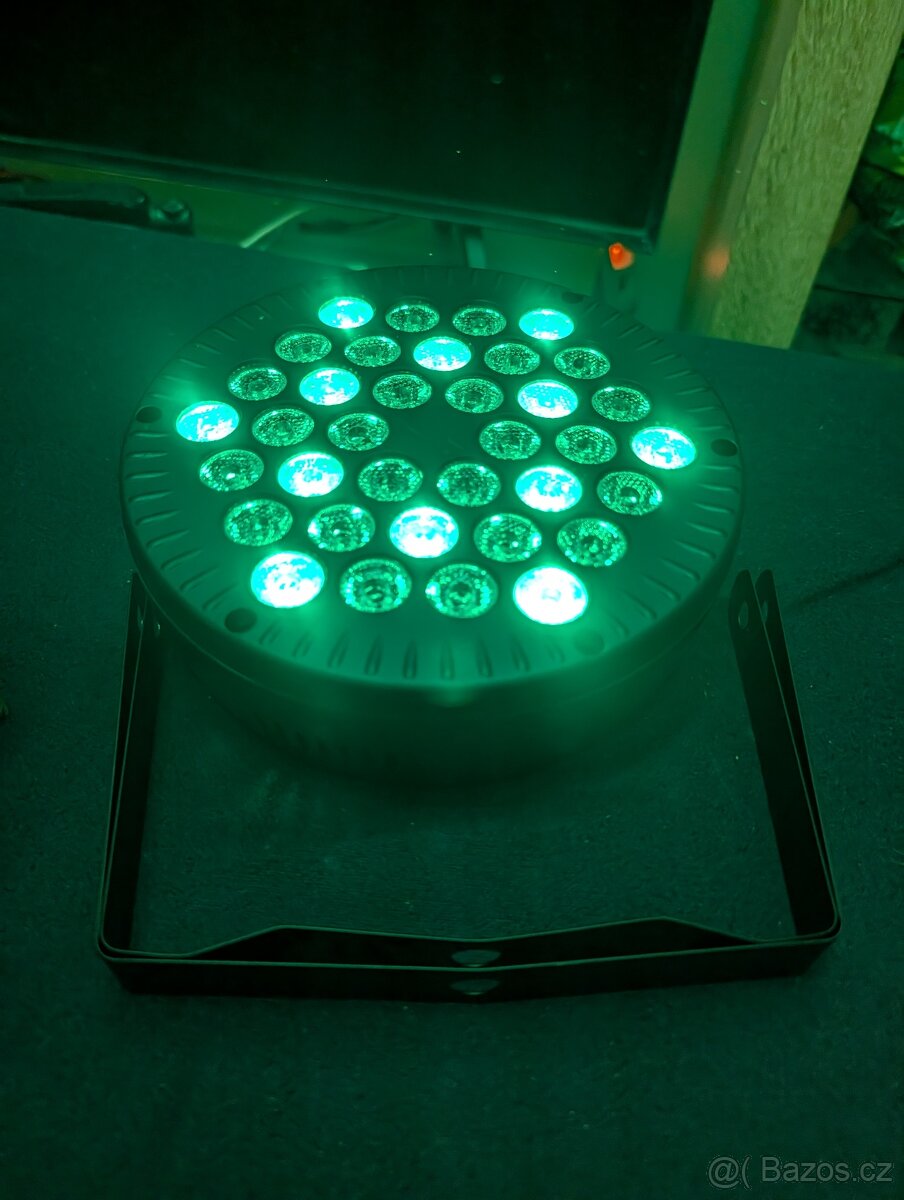 Katomi KDMX-512 4x 36 W DMX512 PAR světlo - 7