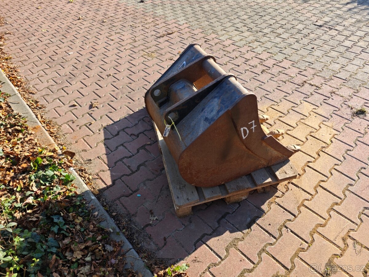 Lžíce podkopová pevná 60 cm, D7 - 7