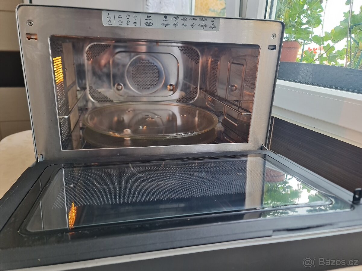 Multifunkční mikrovlnná trouba Bauknecht - 7