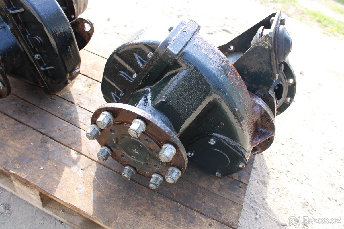 Zetor 7211 portály cena za pár - 7