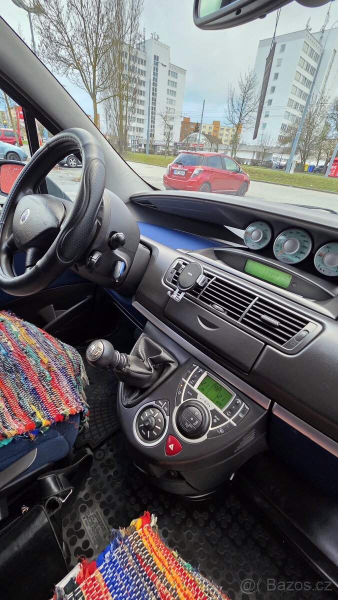 🚗 Fiat Ulysse , 7 míst, bez investic - 7