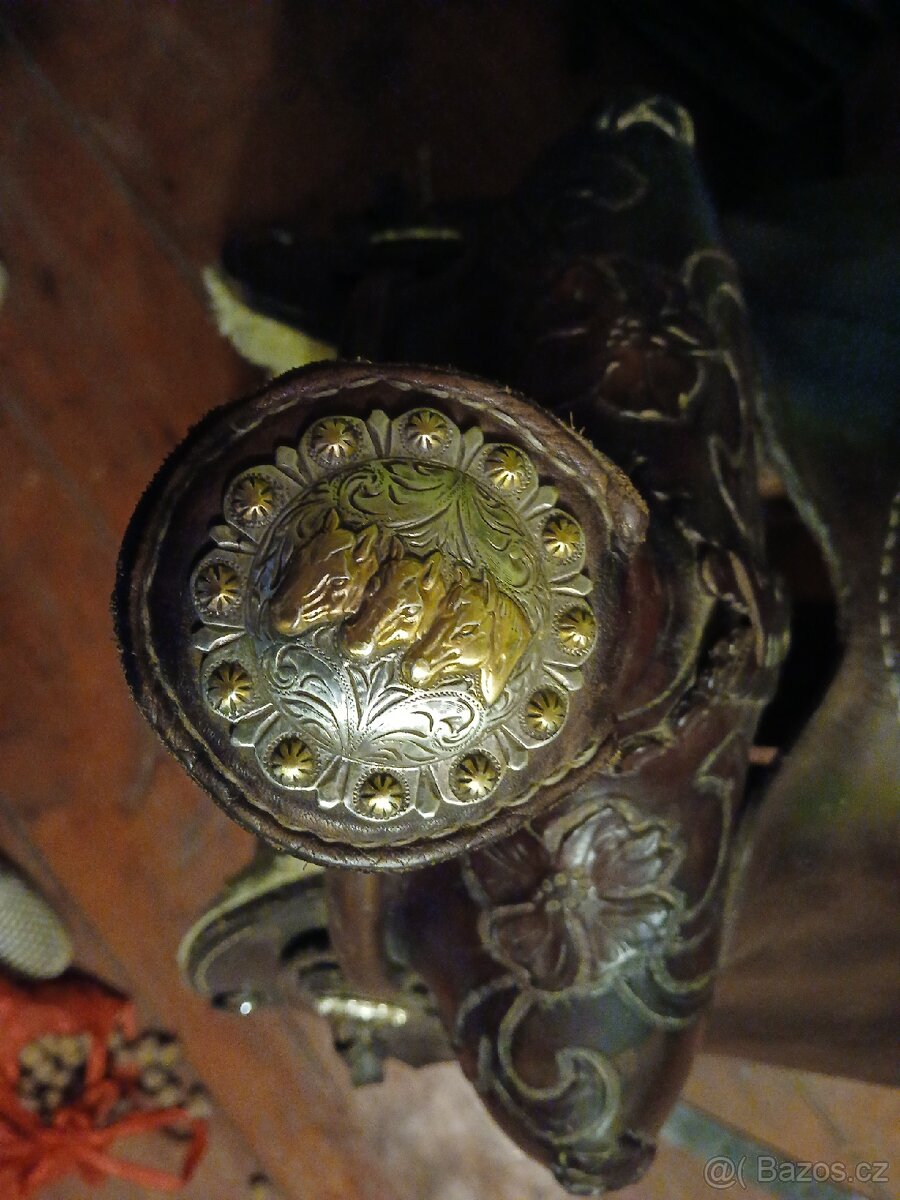 Prodej westernoveho sedla - 7