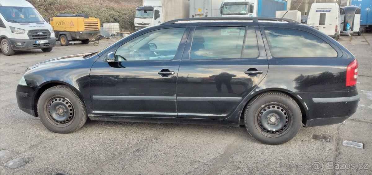 Škoda Octavia II Combi Ambiente 1,9 TDI 2007 1.majitel - 7