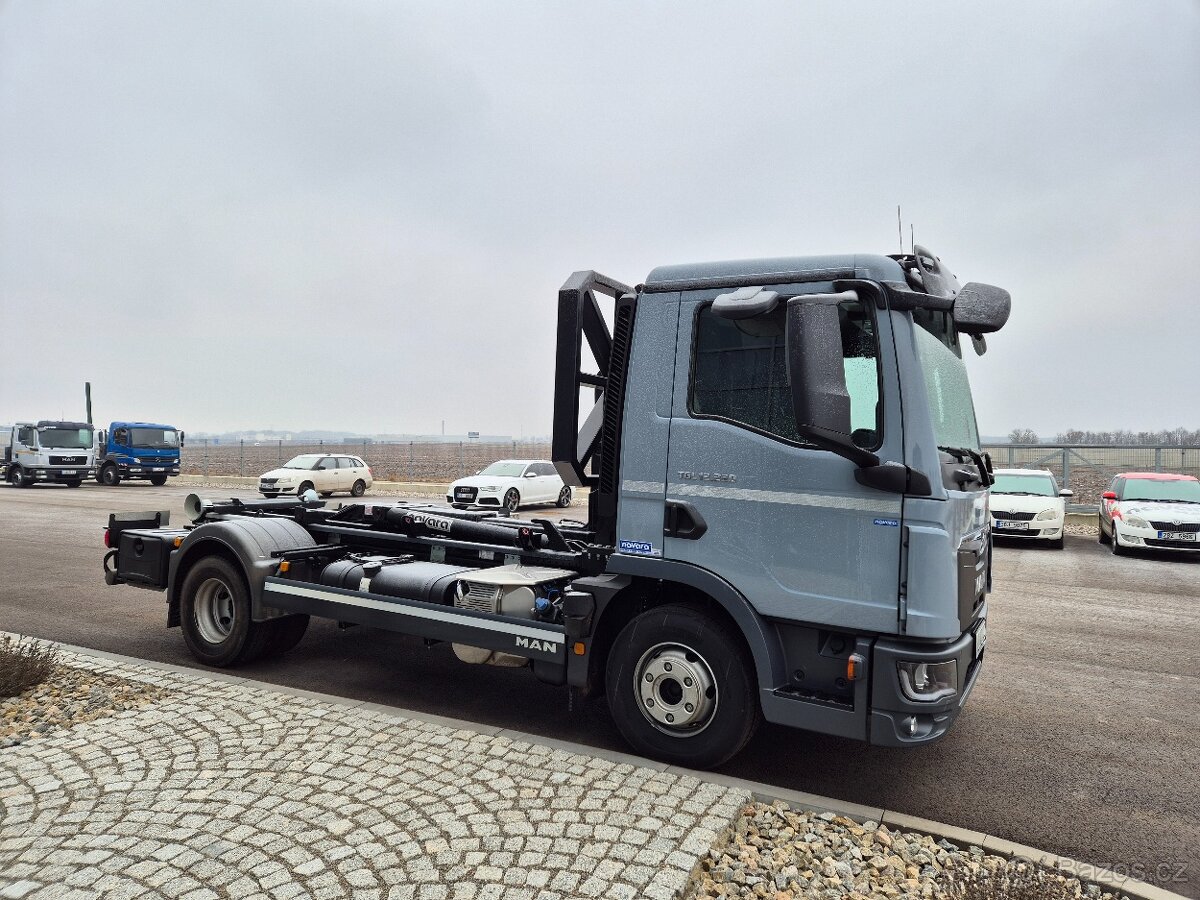 MANTRAKTOR MAN TGL 12.220 NOSIČ KONTEJNERU - 7