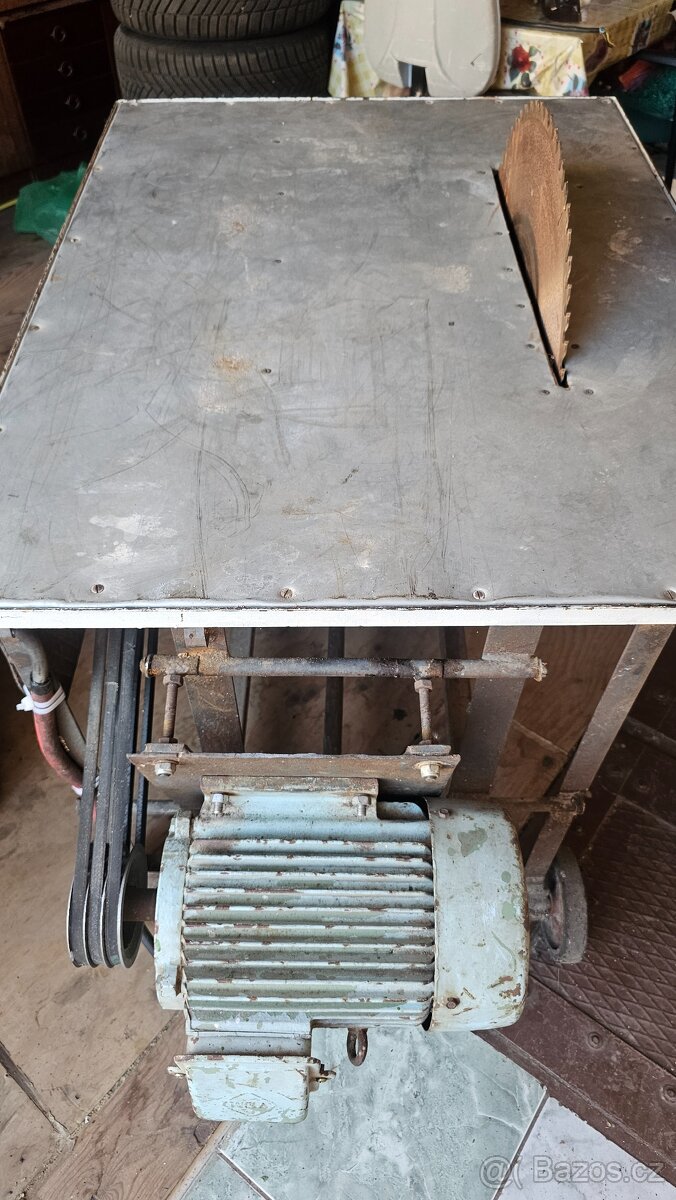 Cirkulárka s kolébkou. - 7