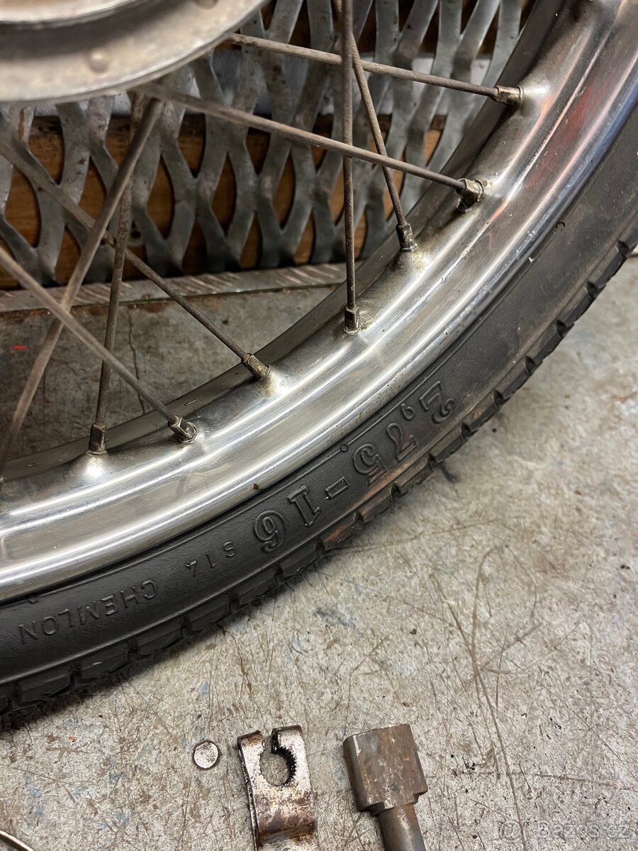 Kolo Jawa pionýr/mustang - 7