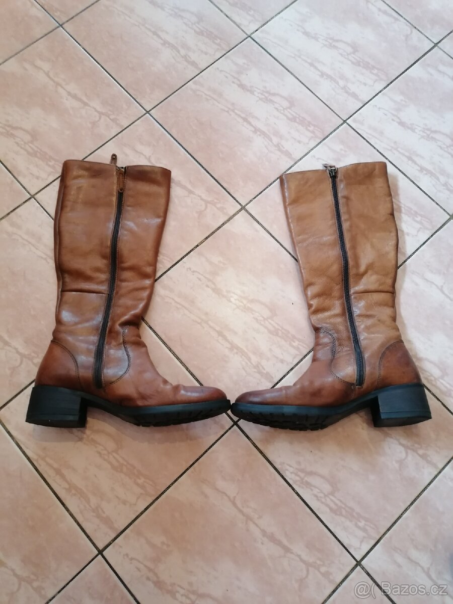 Dámské, kožené kozačky vel. 40 - 7