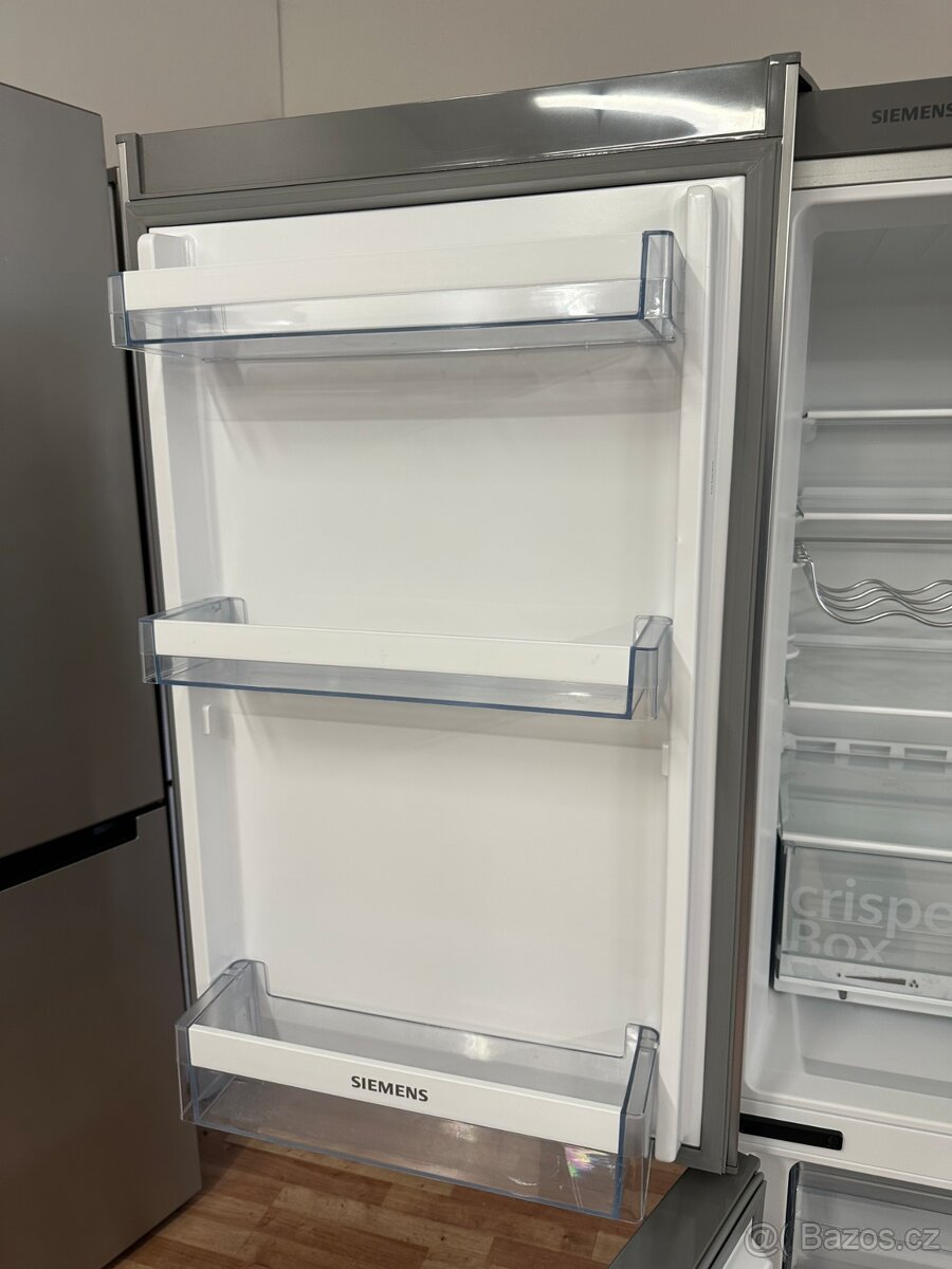 Lenice s mrazákem Siemens (302) - 7