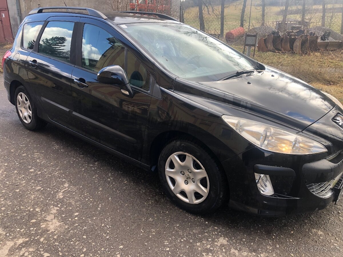 Peugeot 308, 1.4 16V Top stav - 7