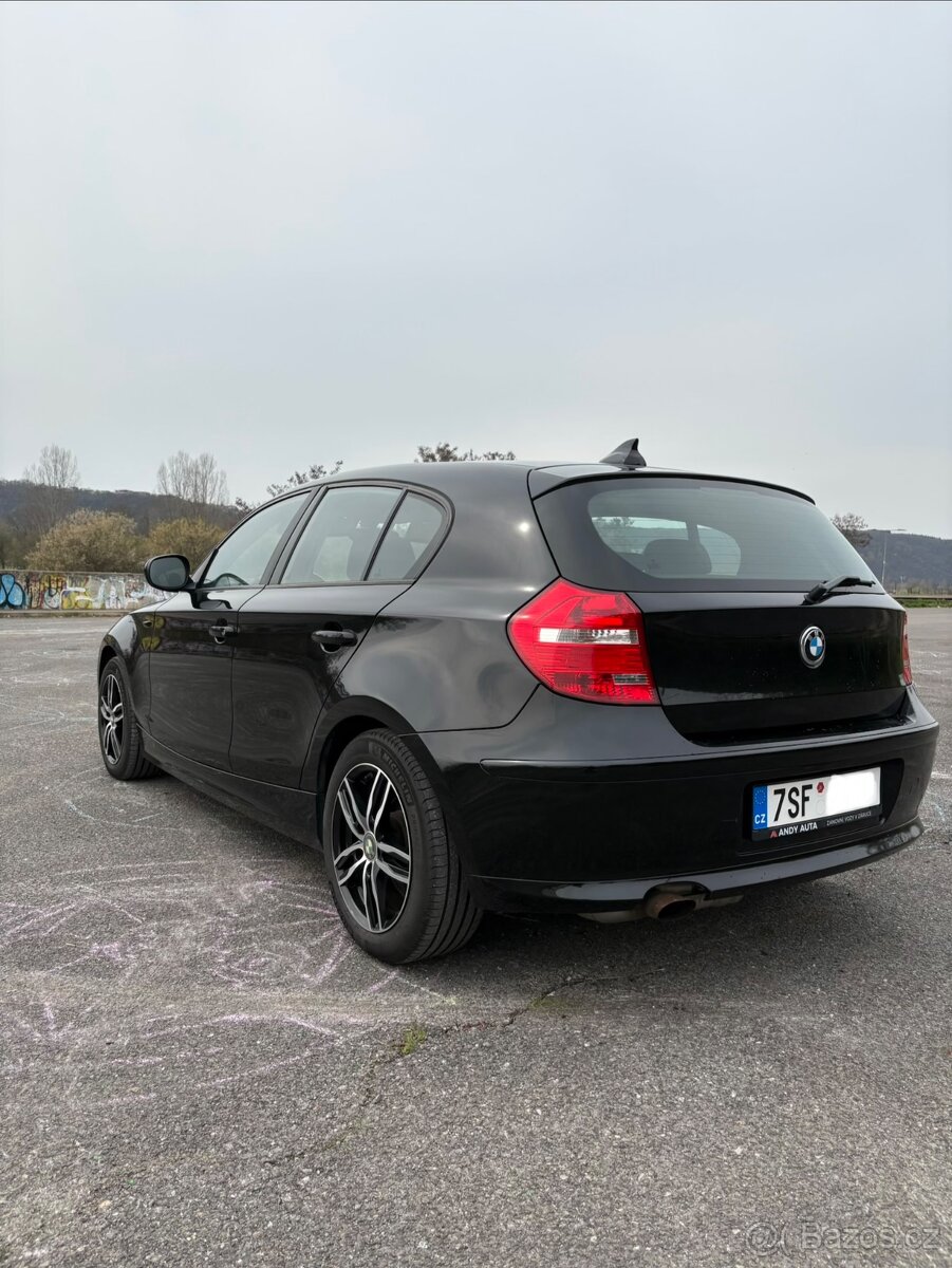 BMW Řada 1 2,0i E87 - 90 kW - manuál - 7