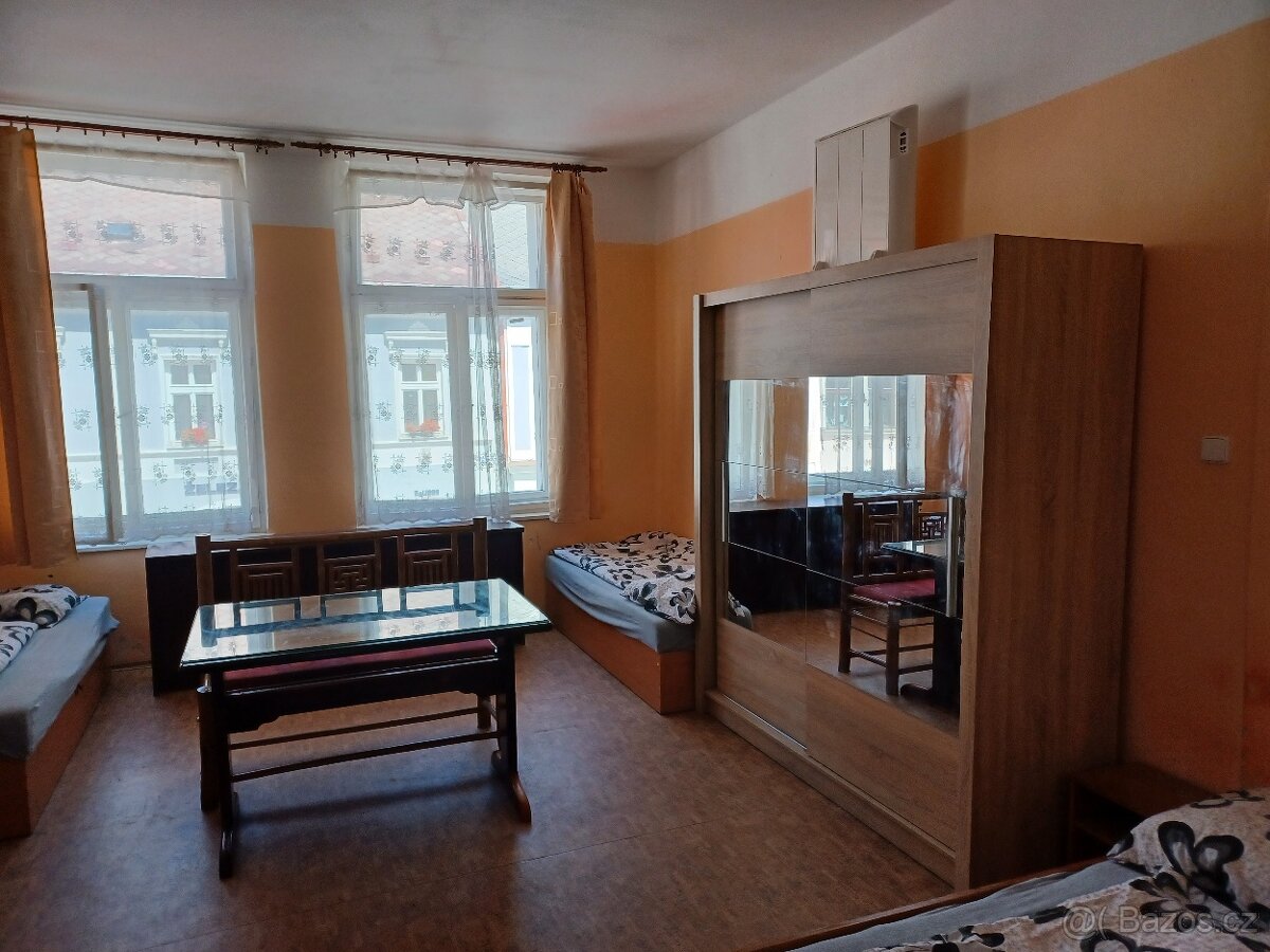 Pronájmu garzonku centrum Pelhřimova - 7