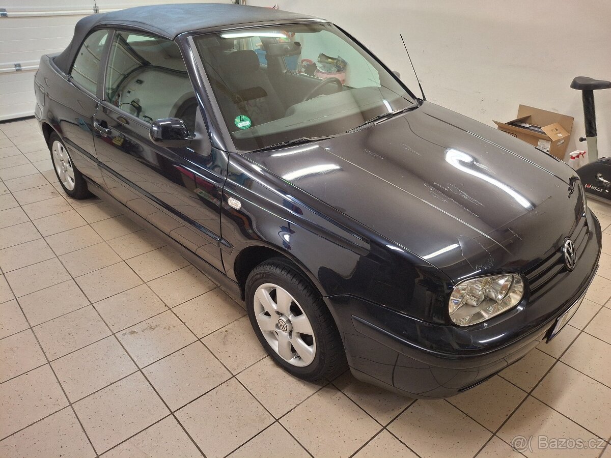 Volkswagen GOLF IV Cabrio - 7