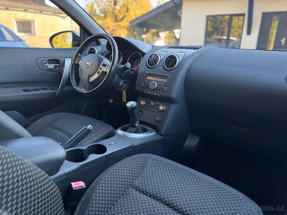 Nissan Qashqai 1.6 Benzín 5Q manuál - 7