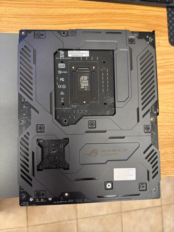 Asus ROG Maximus IX Formula – herní základní deska - 7