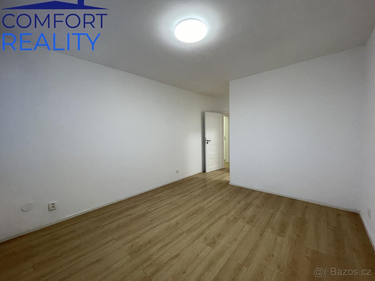 Pronájem bytu 2+1, ul.Holasická, Opava - 7