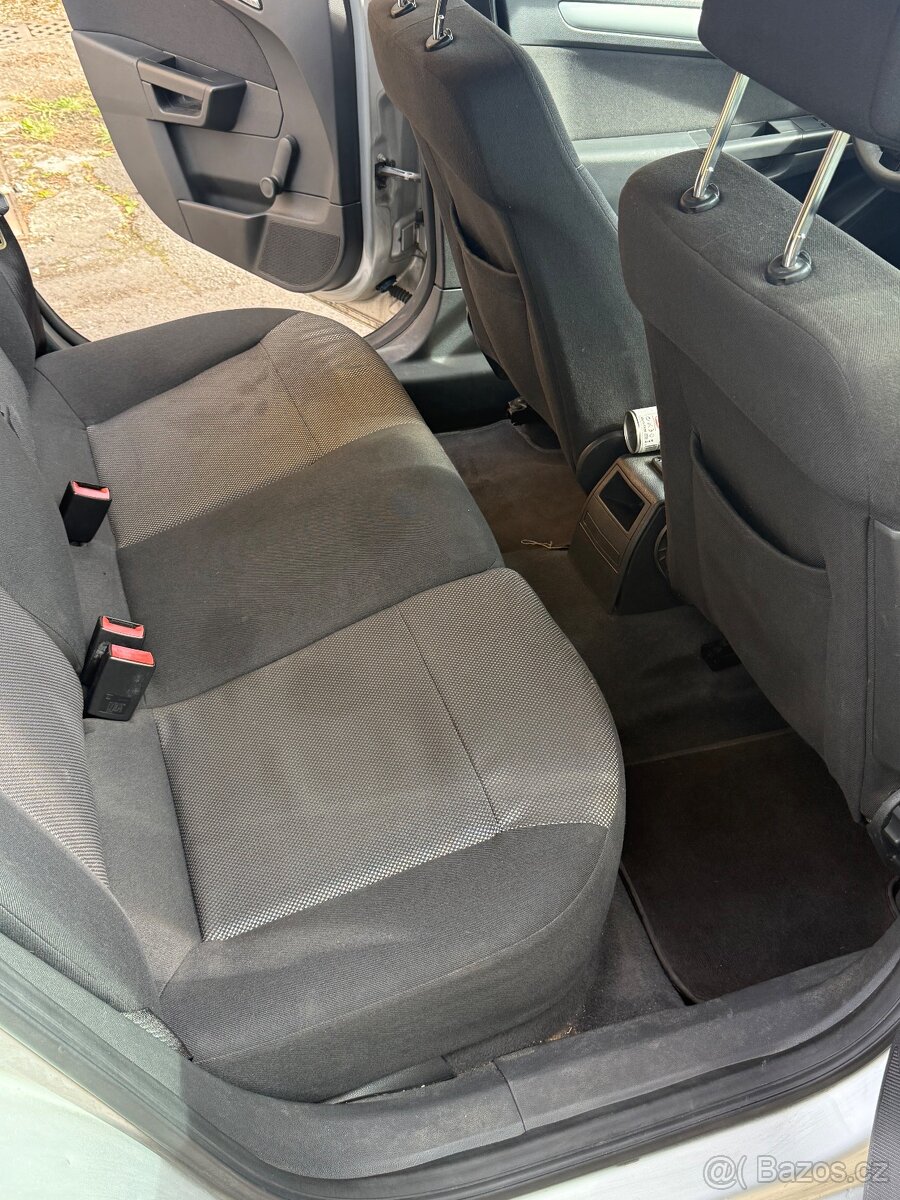 OPEL ASTRA 1.9CDTI CARAVAN - 7