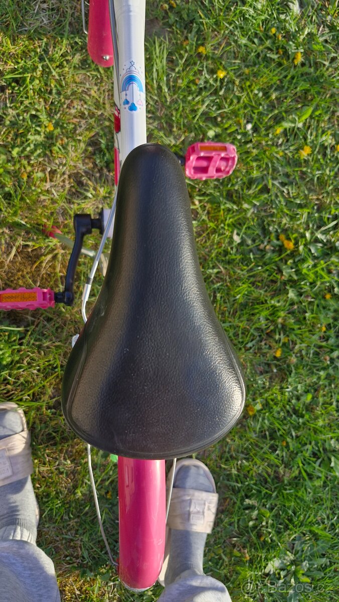 Dívčí kolo 16" - 7